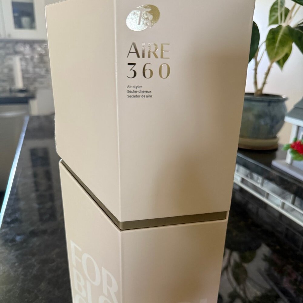 T3 Aire 360 Ceramic Air Styler Blowout Kit (EUC) - Picture 3 of 8